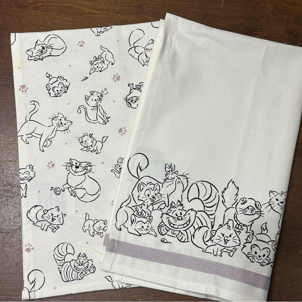 Disney Parks Disney Cats Sketch Kitchen Towel Set of‎ 2 NEW Read Description